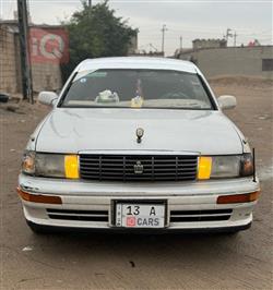 تۆیۆتا کراون